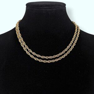 (2/$20) Vintage Infinity Gold Tone Rope Chain